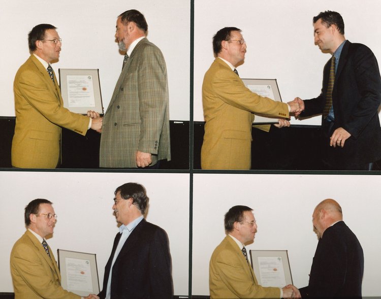 20 april 2000 uitreiking certificaten RHP keurmerk